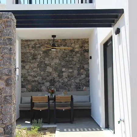Chill And Thrill Apartments Mastichari  Exterior photo